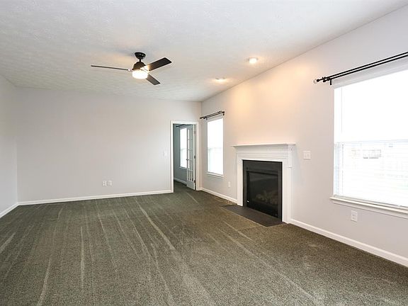 5th image of 3309 Heatherstone Dr