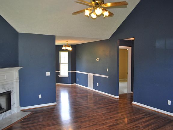 2nd image of 2620 Galahad Dr