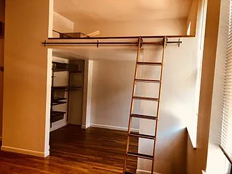 Rented by Caravaggio Loria, LREB