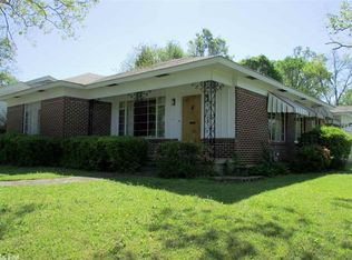 5 Spotwood Rd, Little Rock, AR 72207