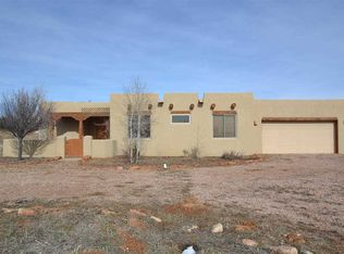 5 Cagua Ct, Santa Fe, NM 87508