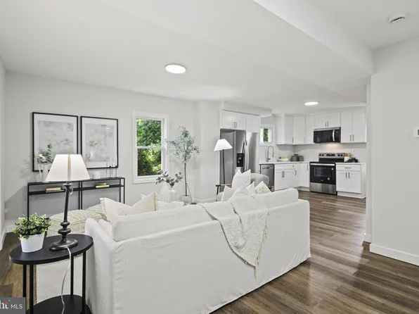 7911 Beverly Ave, Parkville, MD 21234