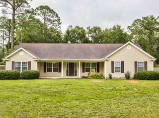 77 Jean Dr, Crawfordville, FL 32327