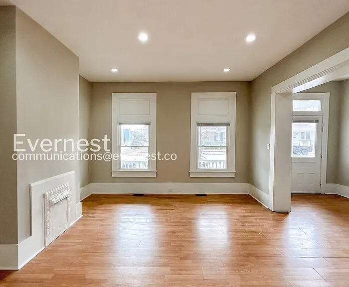 1304 Oakwood Ave — Photo 8