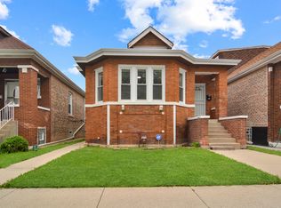 5920 S Mozart St, Chicago, IL 60629