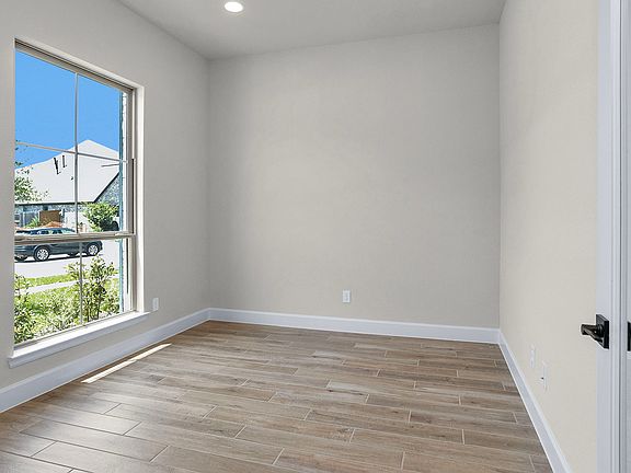 5th image of 21207 Palm Arbor Dr