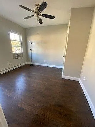 2106 Allendale Rd #2 — Photo 2