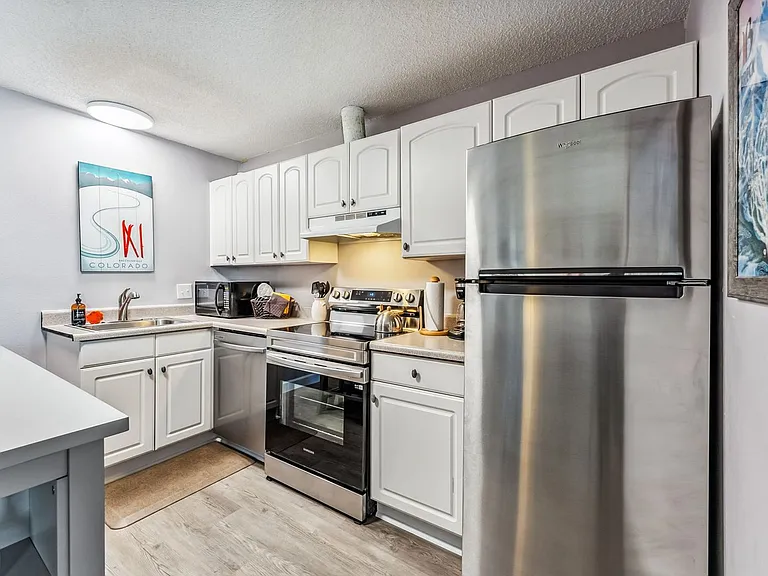 412 S Main St #113 — Photo 7