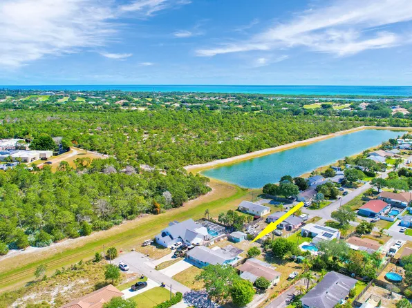 18929 SE Hillcrest Drive, Jupiter, FL 33469