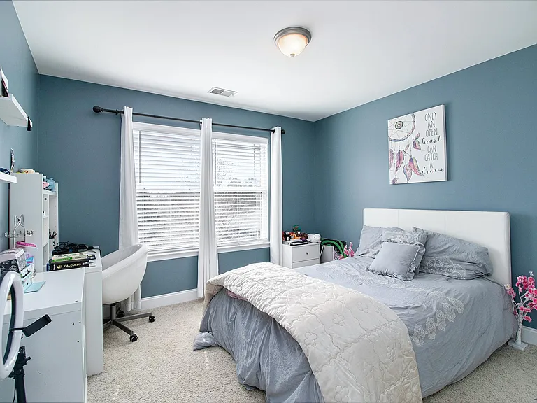 125 Stoney Creek Pkwy — Photo 33
