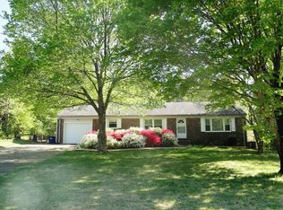 4742 Eastwin Dr, Winston Salem, NC 27104
