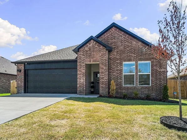 4299 Florentina Ave, Springdale, AR 72764