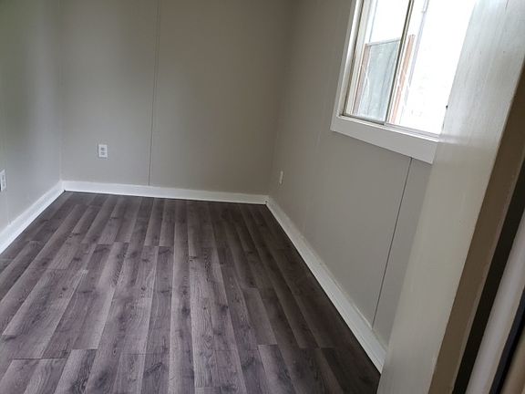 5th image of 317 W Todd Ave #10841757