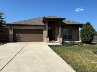 1213 Ashley Dr, Weatherford, TX 76087
