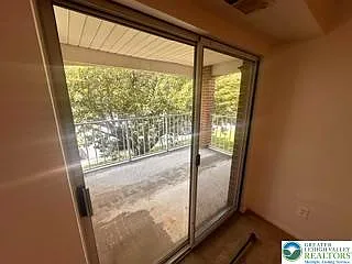 2641 Rolling Green Dr — Photo 6