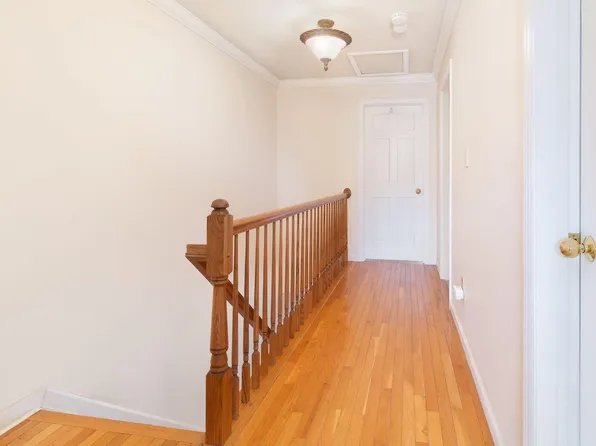 112 Cottonwood Street image 14 of 17