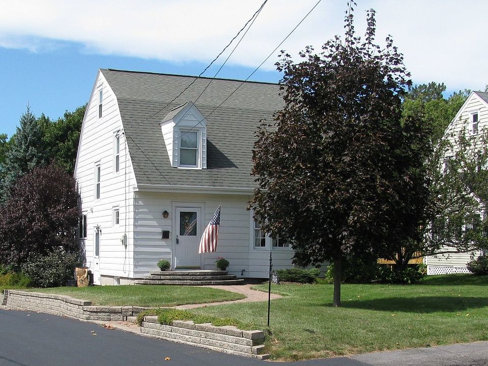 Home for Sale in Syracuse, New York $169,900