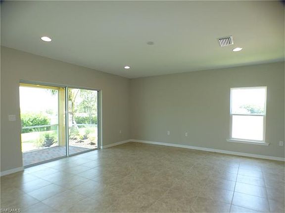 5th image of 3865 Tilbor Cir