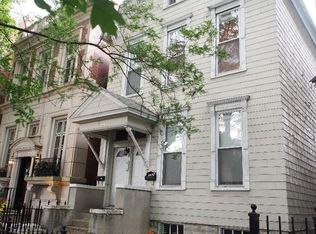 2741 N Kenmore Ave APT 2R, Chicago, IL 60614