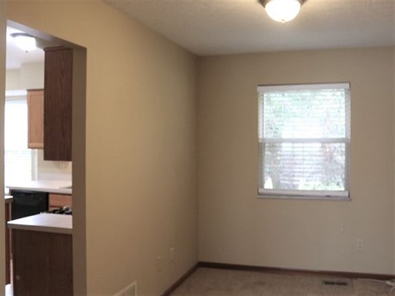 3rd image of 3950 Davidson Run Ct