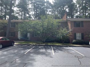 230 Pinecrest Dr #4, Fayetteville, NC 28305
