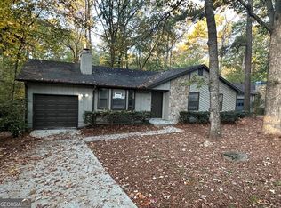 3956 Ferncliff Rd, Snellville, GA 30039