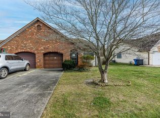 33 Fir Rd, Manahawkin, NJ 08050