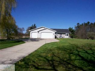 10328 S Wright Rd, Eagle, MI 48822