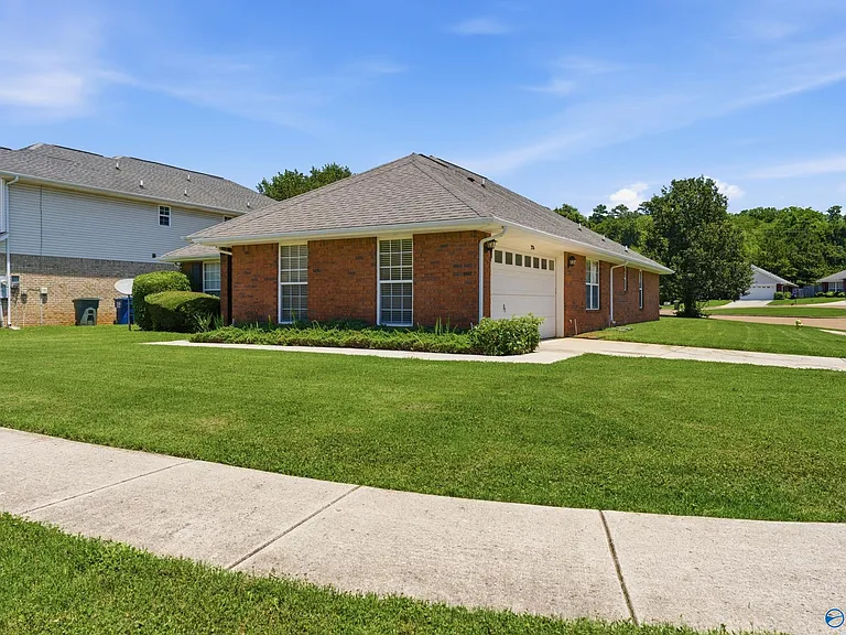 226 Shadow Ct SW — Photo 24