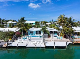 200-210 11th St, Key Colony Beach, FL 33051