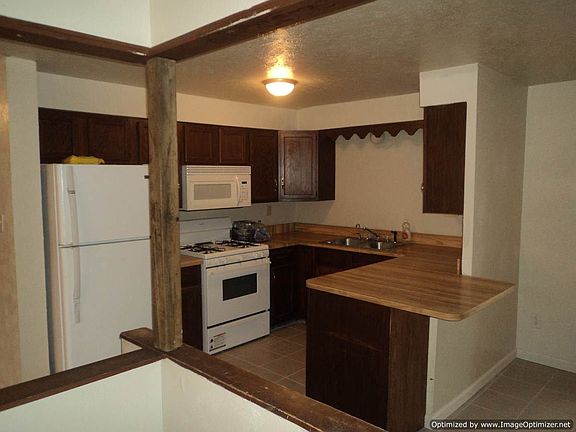 2nd image of 57030 Lake St