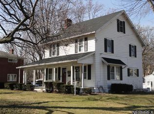 811 Sackett Ave, Cuyahoga Falls, OH