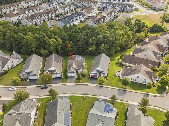 3rd image of 308 Damiano Way