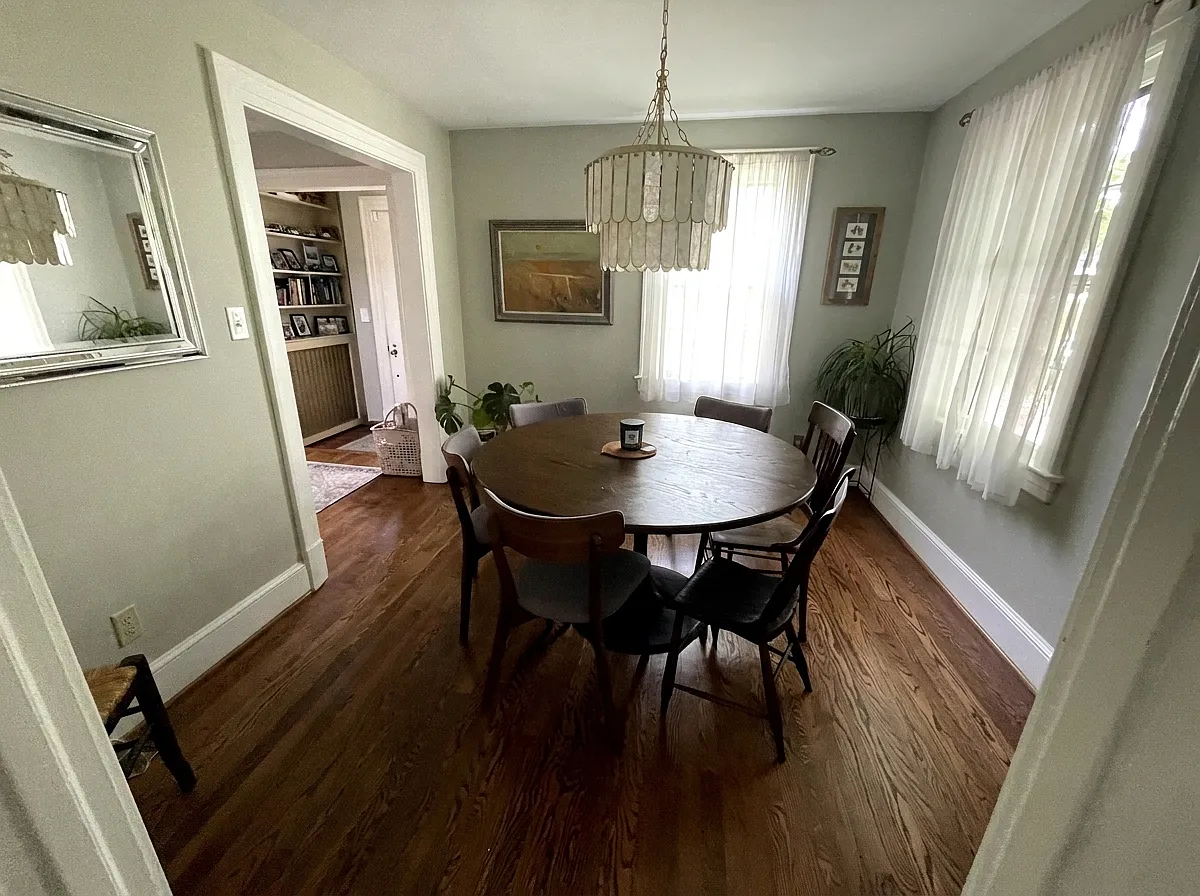 3 bed, 1.5 bath, $3,300 — Photo 4