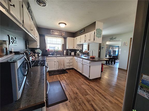 4th image of 1202 View St NW