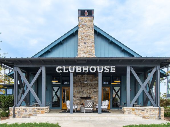 5800 River Rd #210