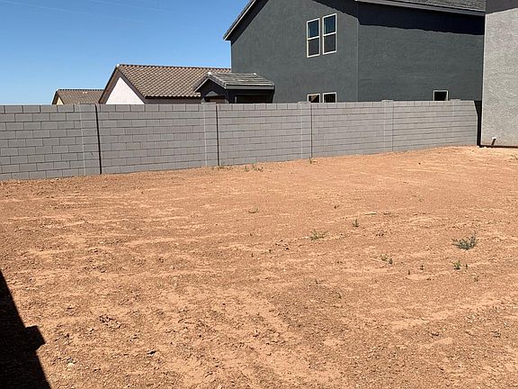 2nd image of 3027 E HOUSTON Drive
