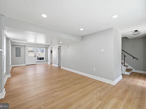 5th image of 4314 Gramercy Cir