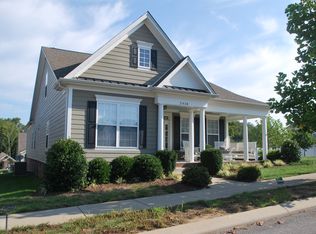 2418 Arden Village Dr, Columbia, TN 38401