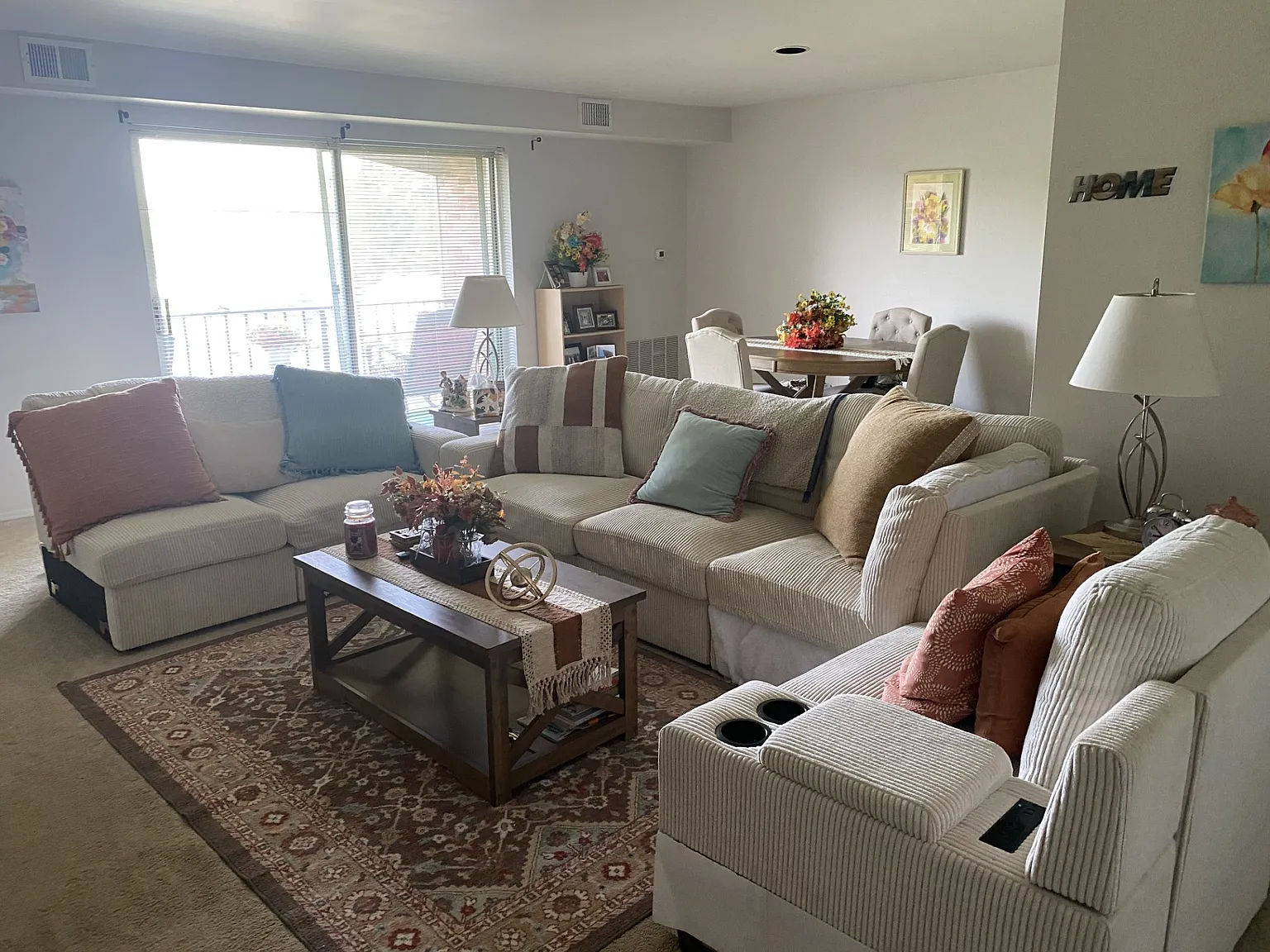 1 bed, 767 sqft, $1,225 — Photo 3
