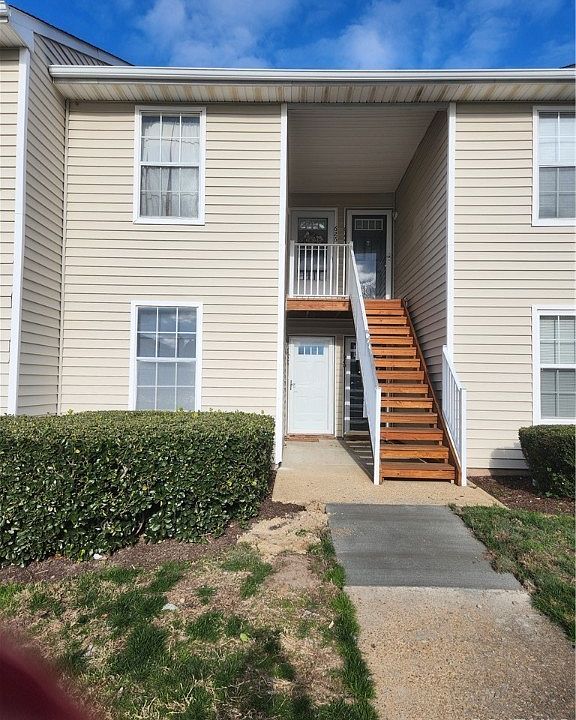 1st image of 624 Pylon Ct #624