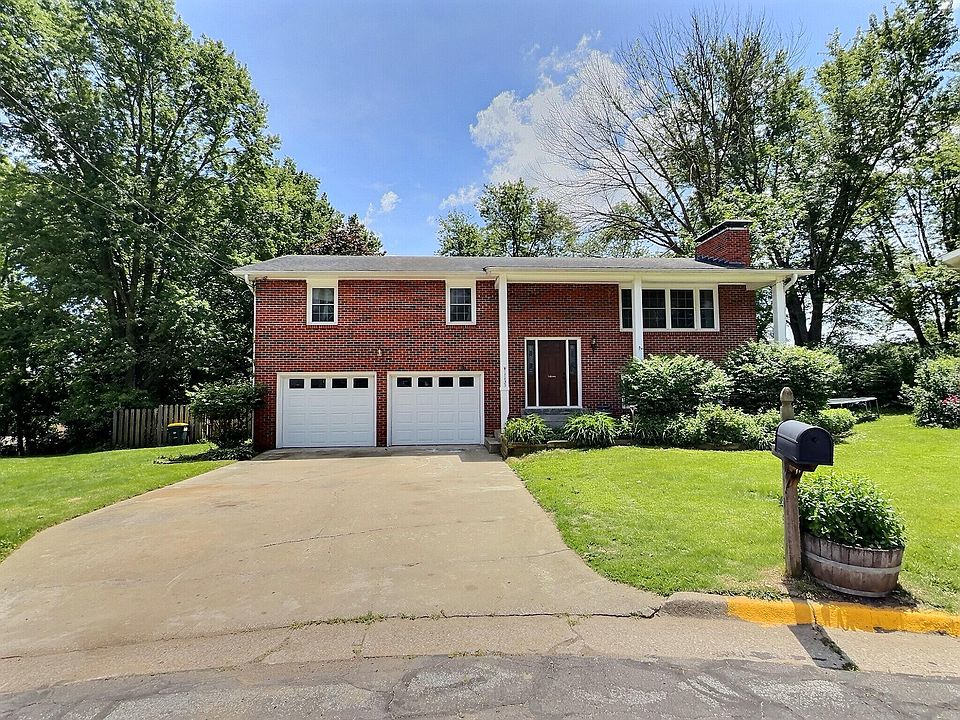 1st image of 1133 Eastview Ct