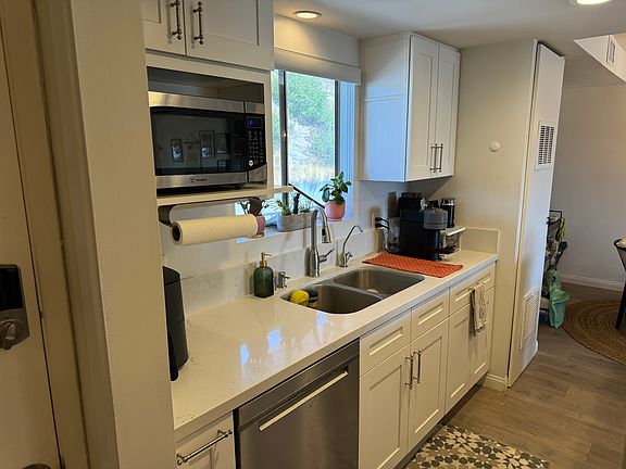 Kitchen from front door.