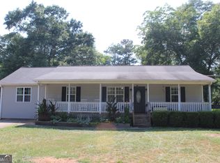 1376 Brookhaven Dr NW, Monroe, GA 30656