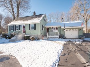 6 Welland Cir, Weymouth, MA 02188
