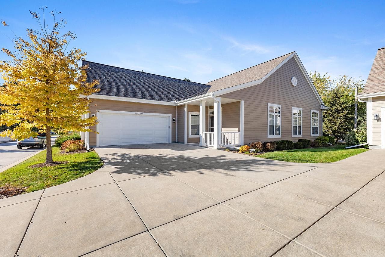 N63W23954 Terrace DRIVE, Sussex, WI 53089 | Zillow