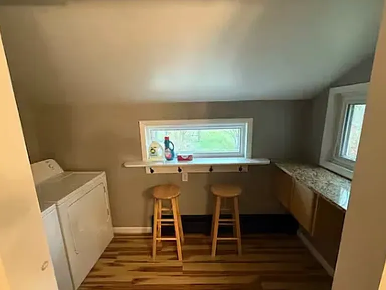 6076 Smith Rd — Photo 14