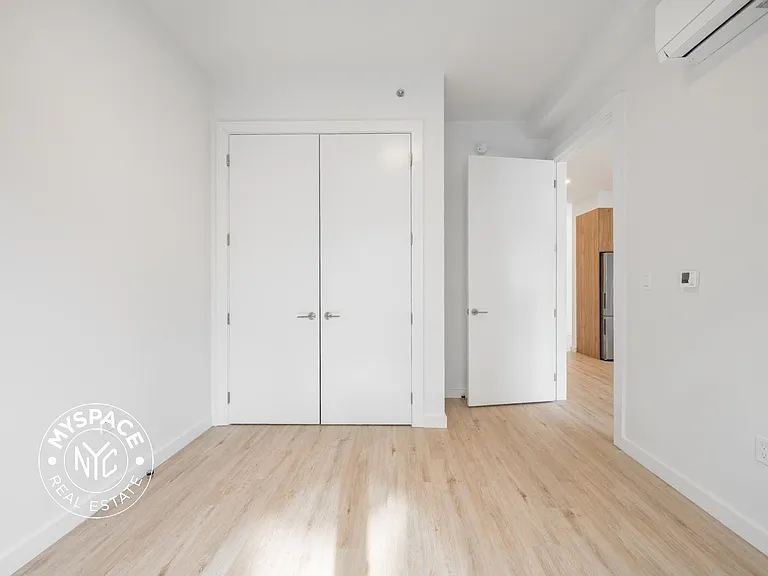 212 Lenox Rd #1 — Photo 6