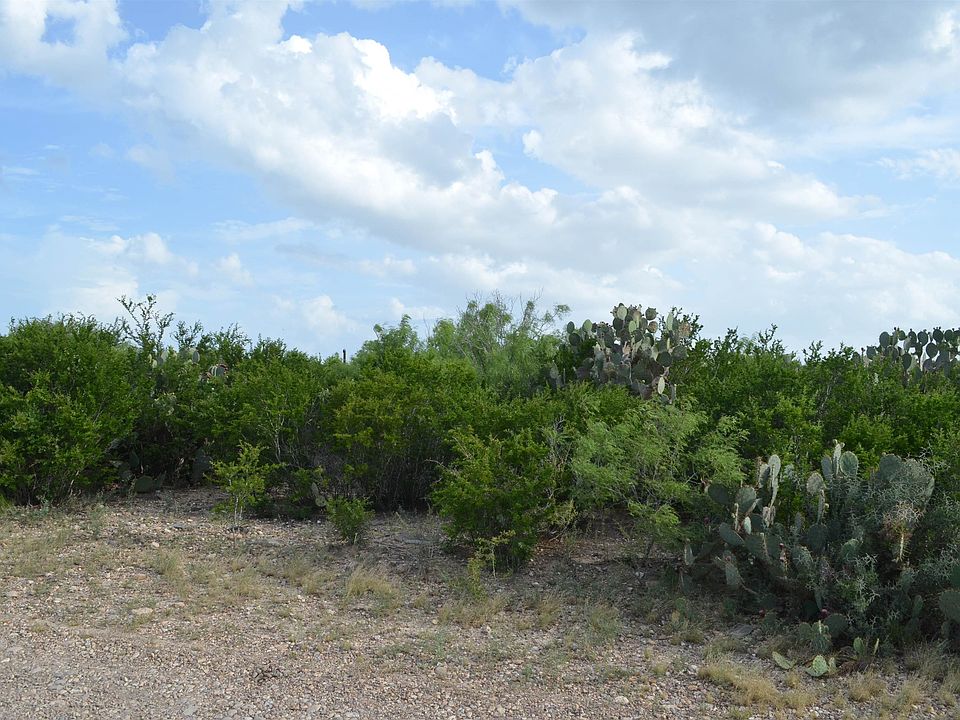 1st image of 93 Los Centenarios Rd