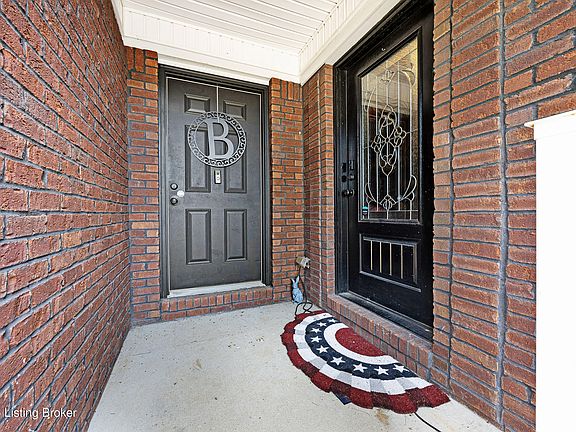 5th image of 1009 Stonefield Way